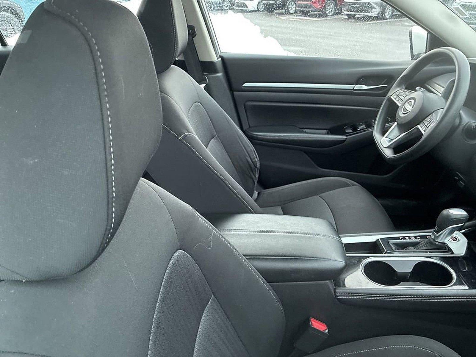 2023 Nissan Altima 2.5 SV Sedan