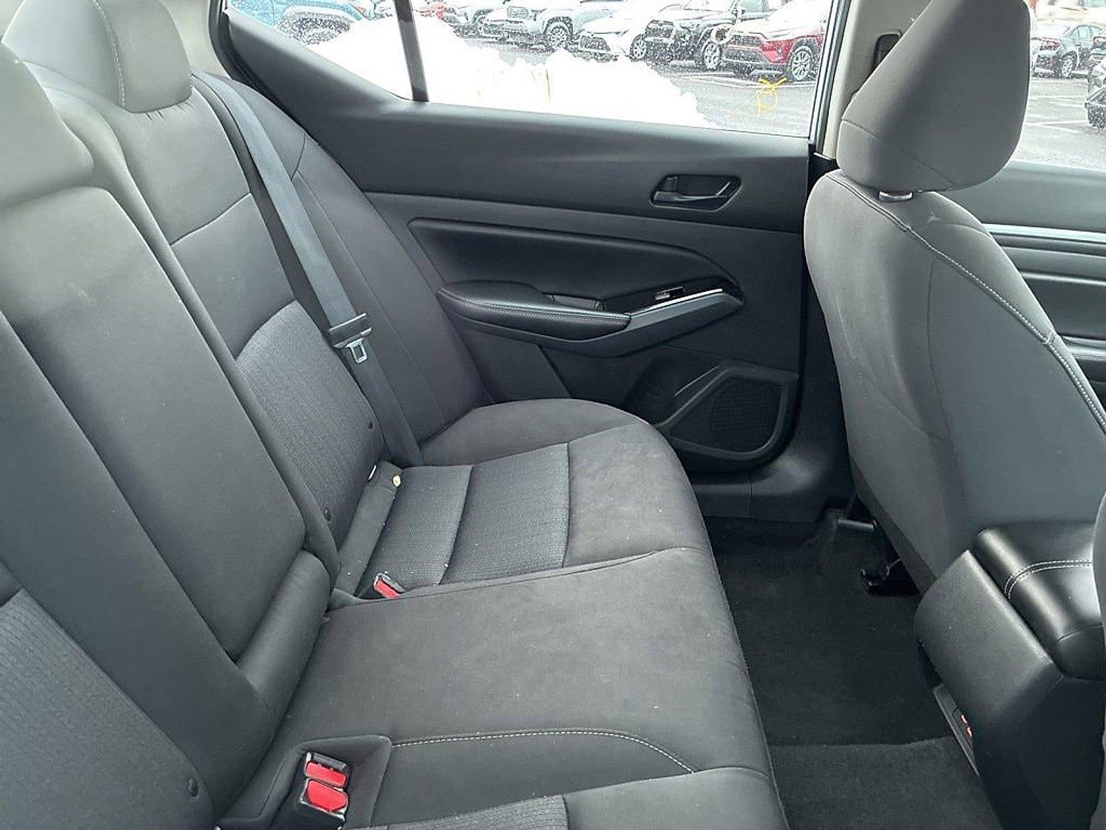 2023 Nissan Altima 2.5 SV Sedan