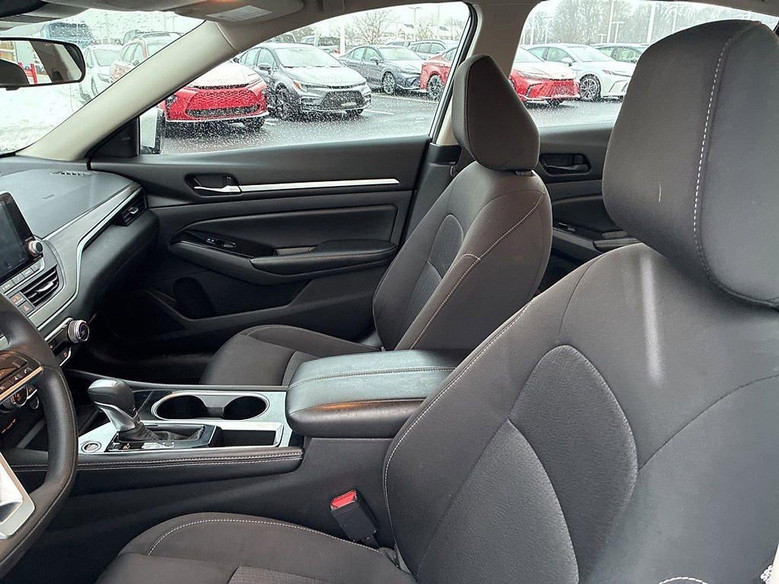 2023 Nissan Altima 2.5 SV Sedan