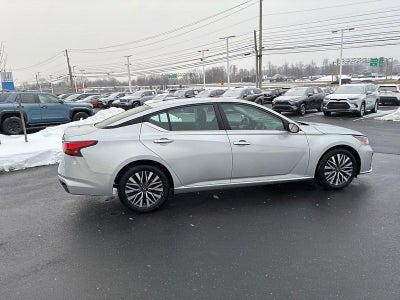 2023 Nissan Altima 2.5 SV Sedan