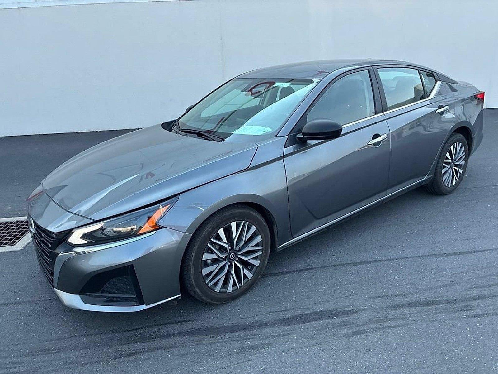 2024 Nissan Altima 2.5 SV Sedan