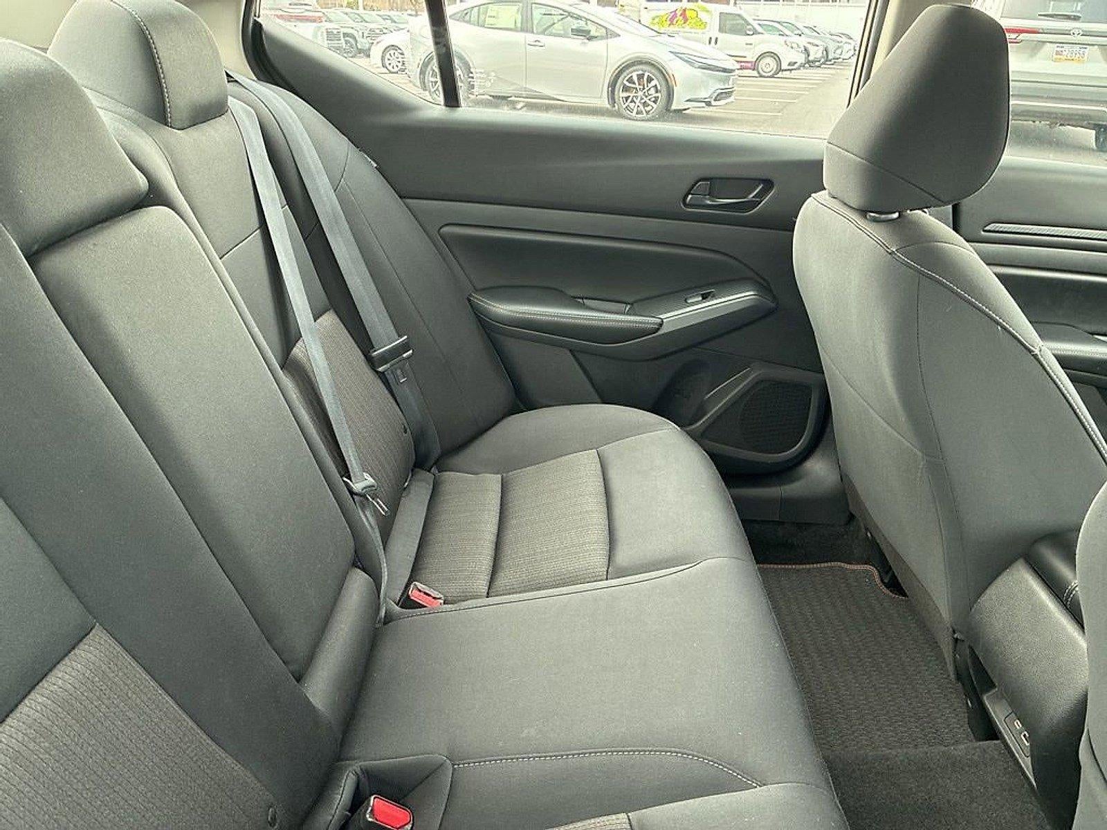 2024 Nissan Altima 2.5 SV Sedan