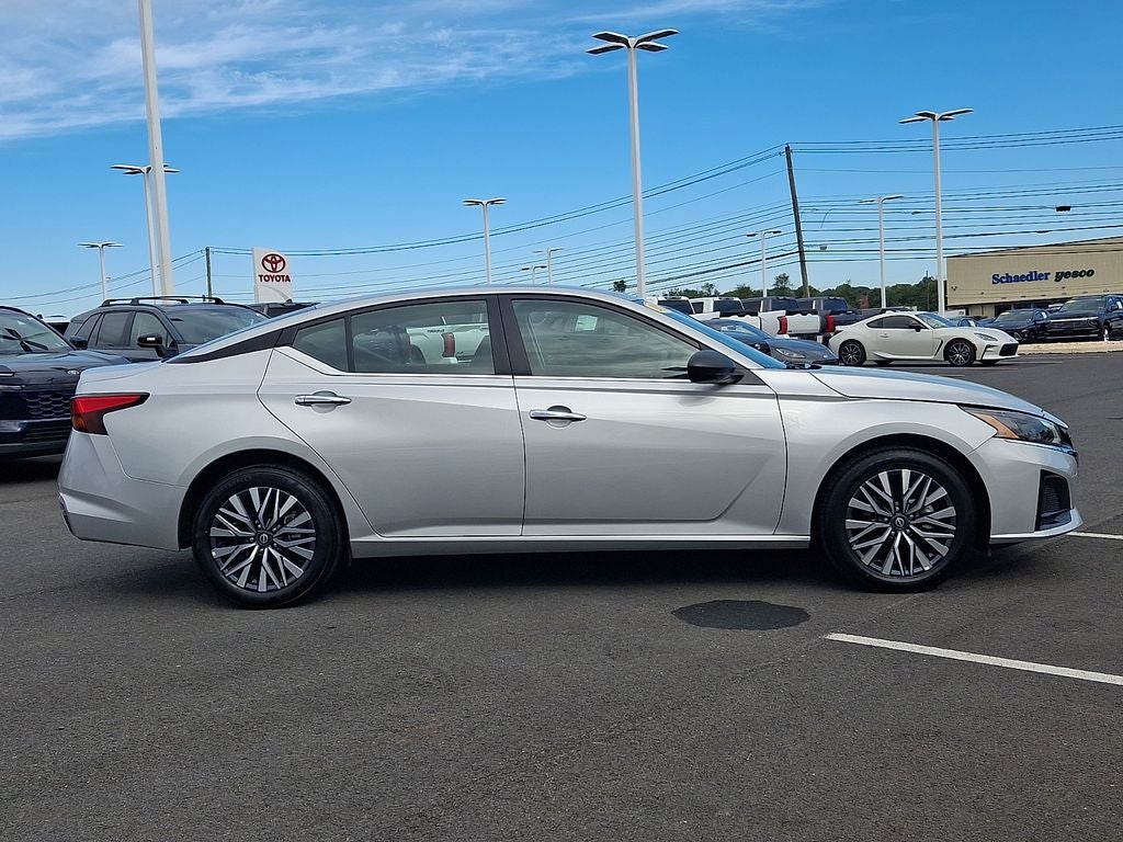 2025 Nissan Altima SV AWD