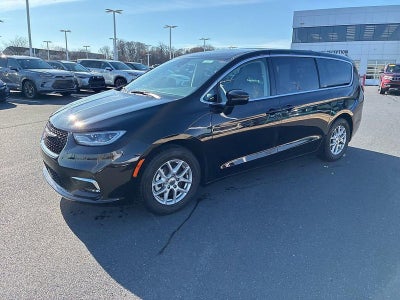 2024 Chrysler Pacifica Touring L FWD