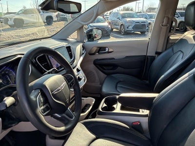 2024 Chrysler Pacifica Touring L FWD