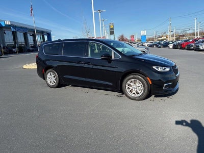 2024 Chrysler Pacifica Touring L FWD