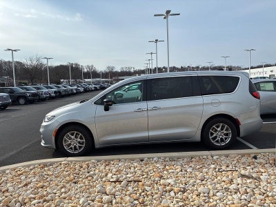 2024 Chrysler Pacifica Touring L FWD