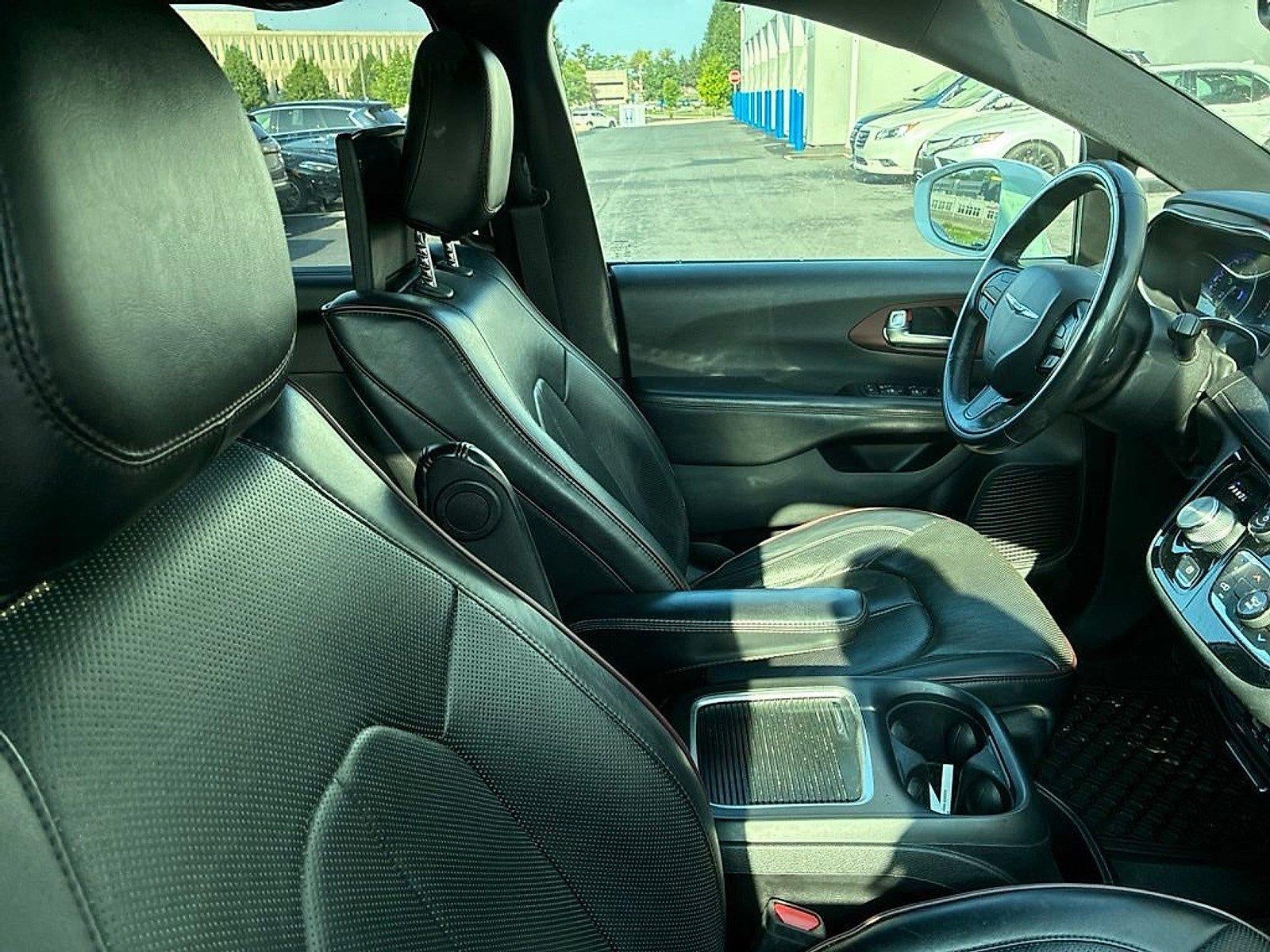 2020 Chrysler Pacifica Limited 35th Anniversary FWD *Ltd Avail*