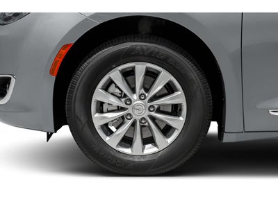 2020 Chrysler Pacifica Limited 35th Anniversary FWD *Ltd Avail*