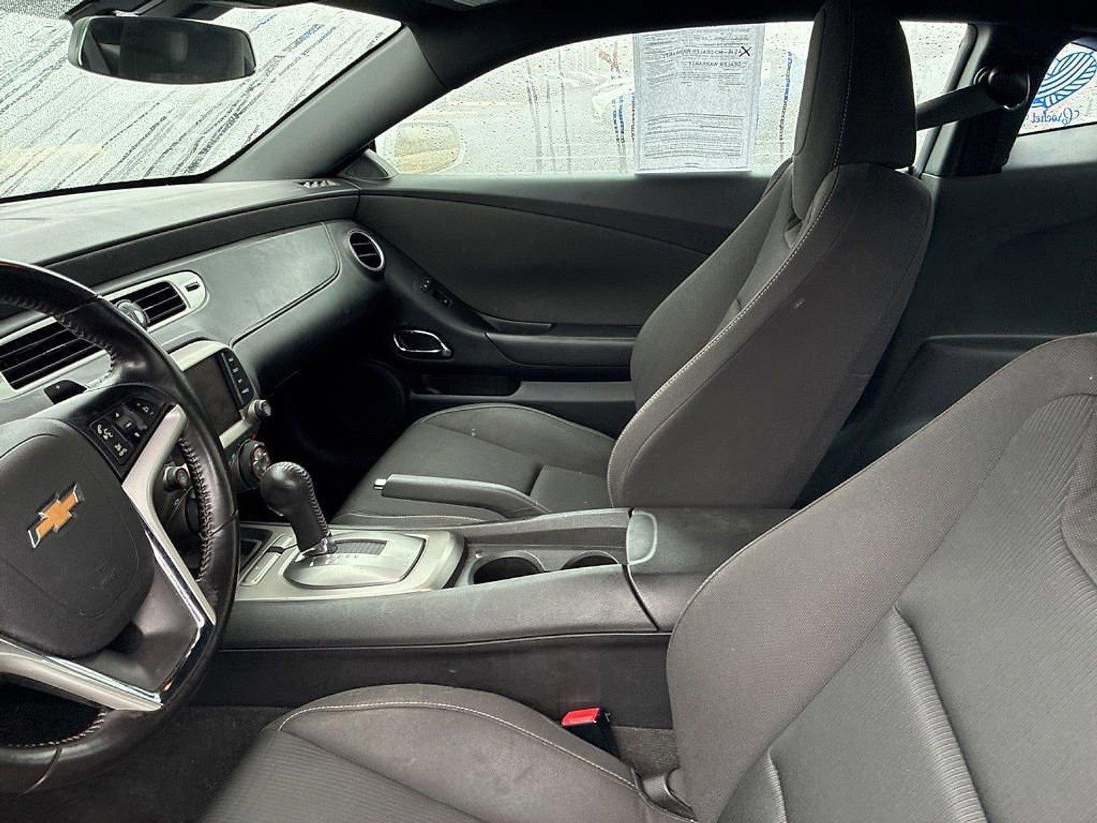 2015 Chevrolet Camaro 2dr Cpe LT w/1LT