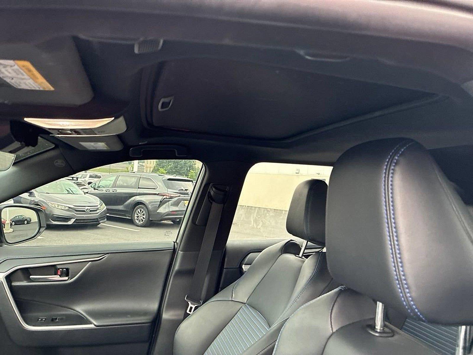 2024 Toyota RAV4 Hybrid XSE AWD (Natl)