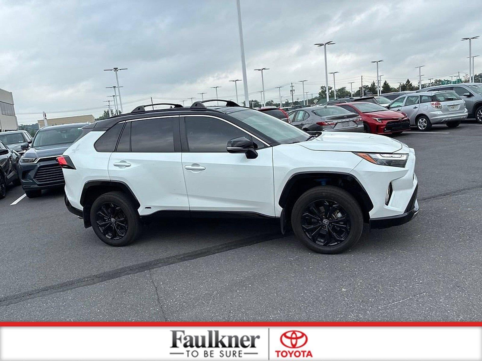 2024 Toyota RAV4 Hybrid XSE AWD (Natl)