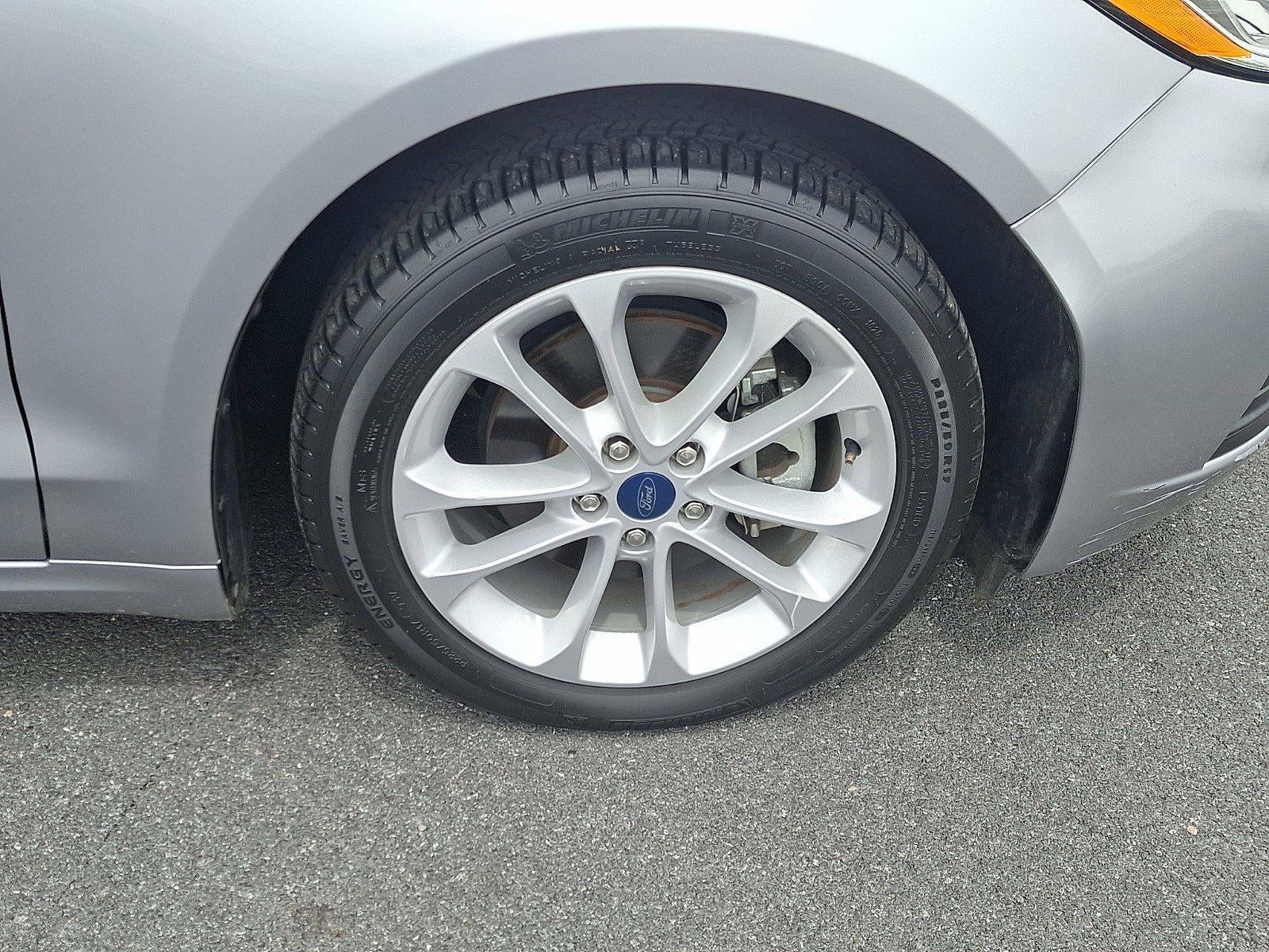 2020 Ford Fusion Hybrid SE FWD