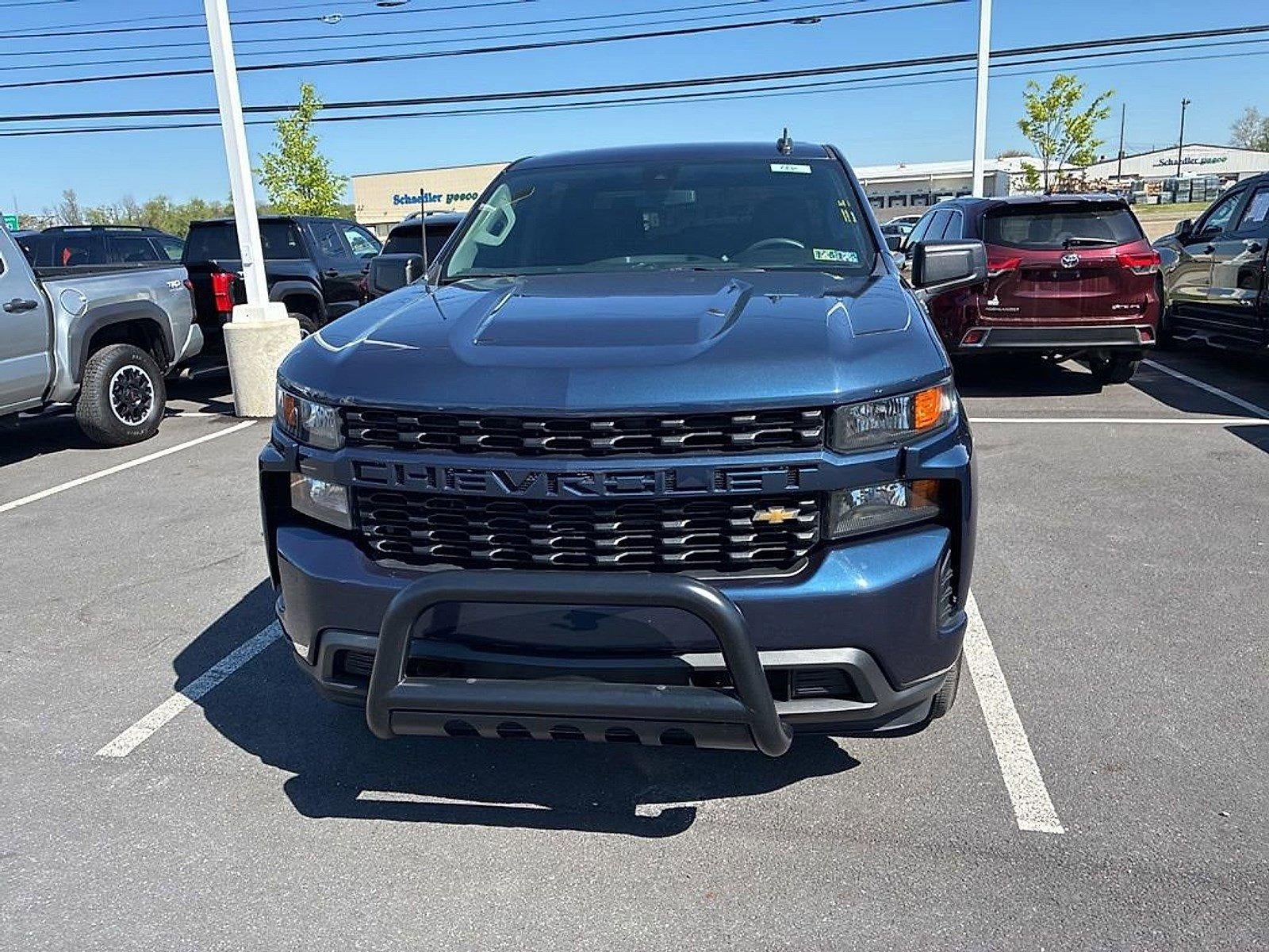 2021 Chevrolet Silverado 1500 Crew Cab Short Box 4-Wheel Drive Custom