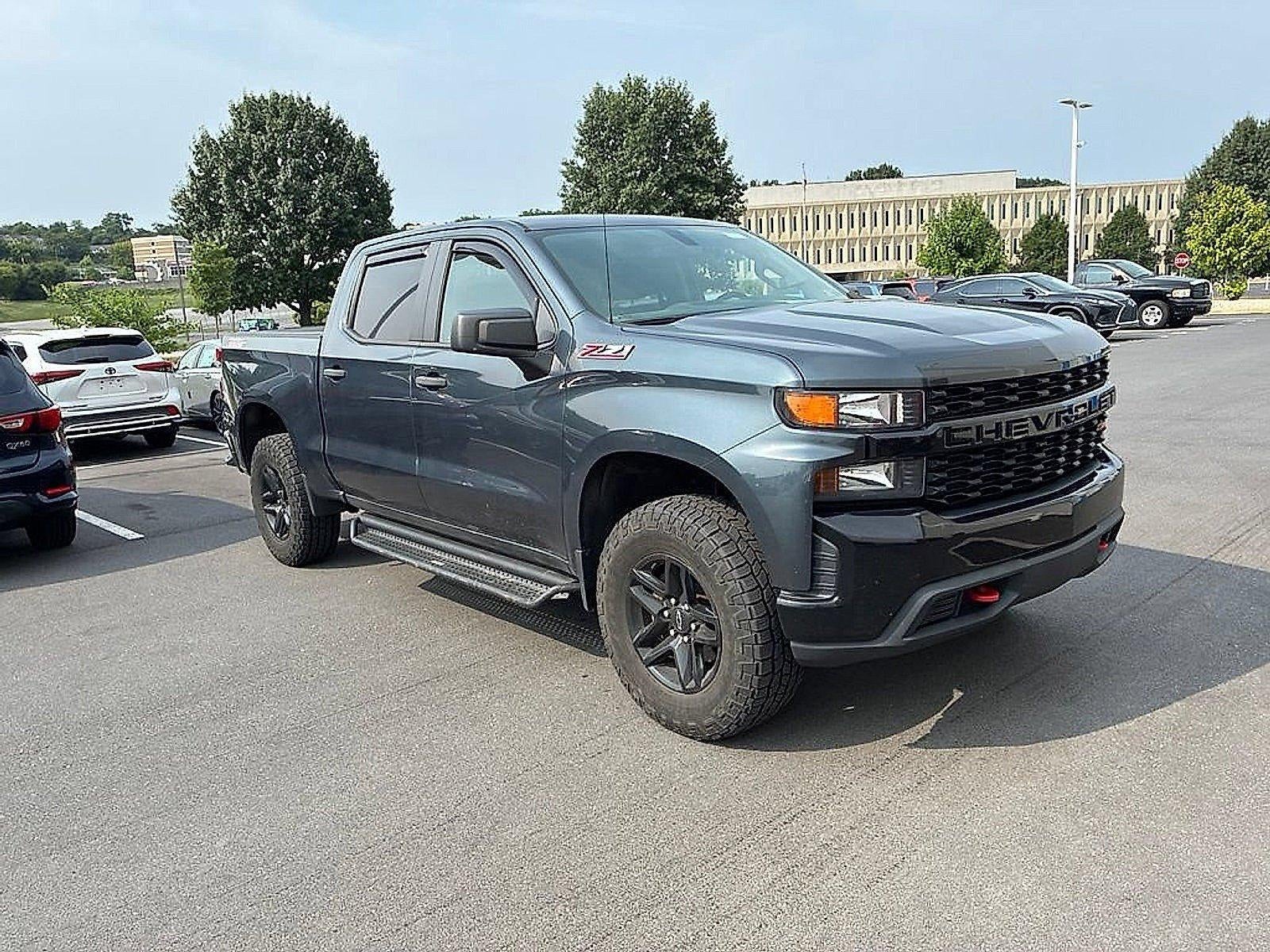 2020 Chevrolet Silverado 1500 Crew Cab Short Box 4-Wheel Drive Custom Trail Boss