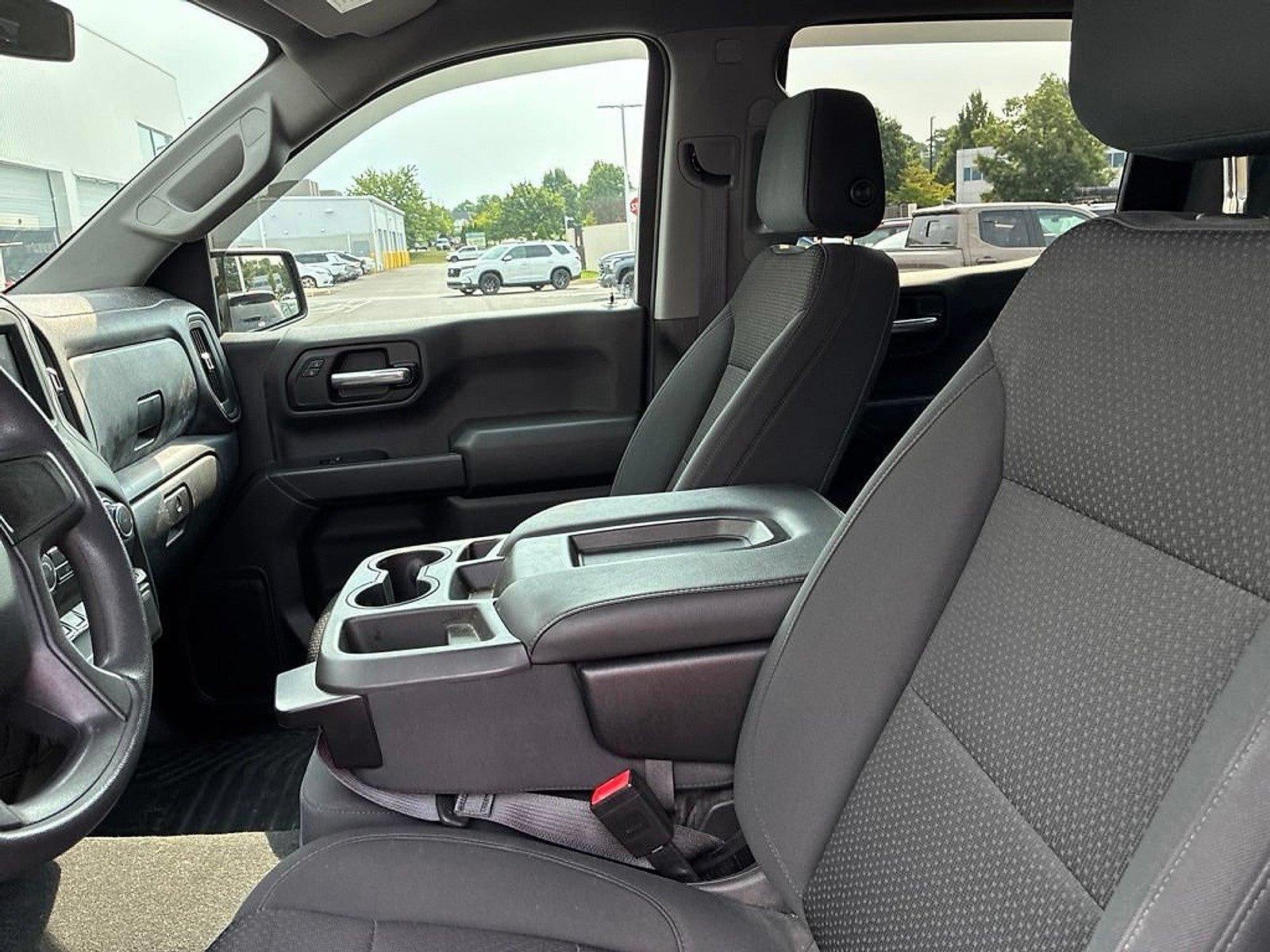 2020 Chevrolet Silverado 1500 Crew Cab Short Box 4-Wheel Drive Custom Trail Boss