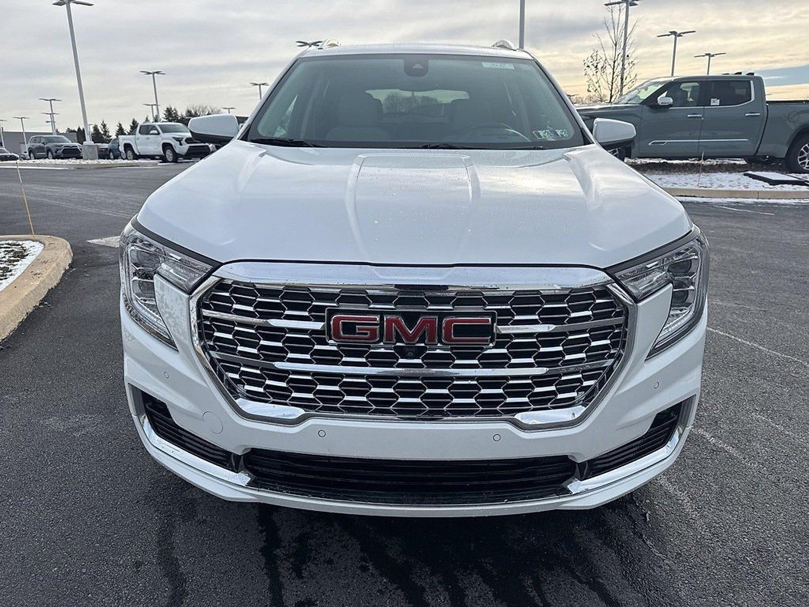 2023 GMC Terrain AWD 4dr Denali