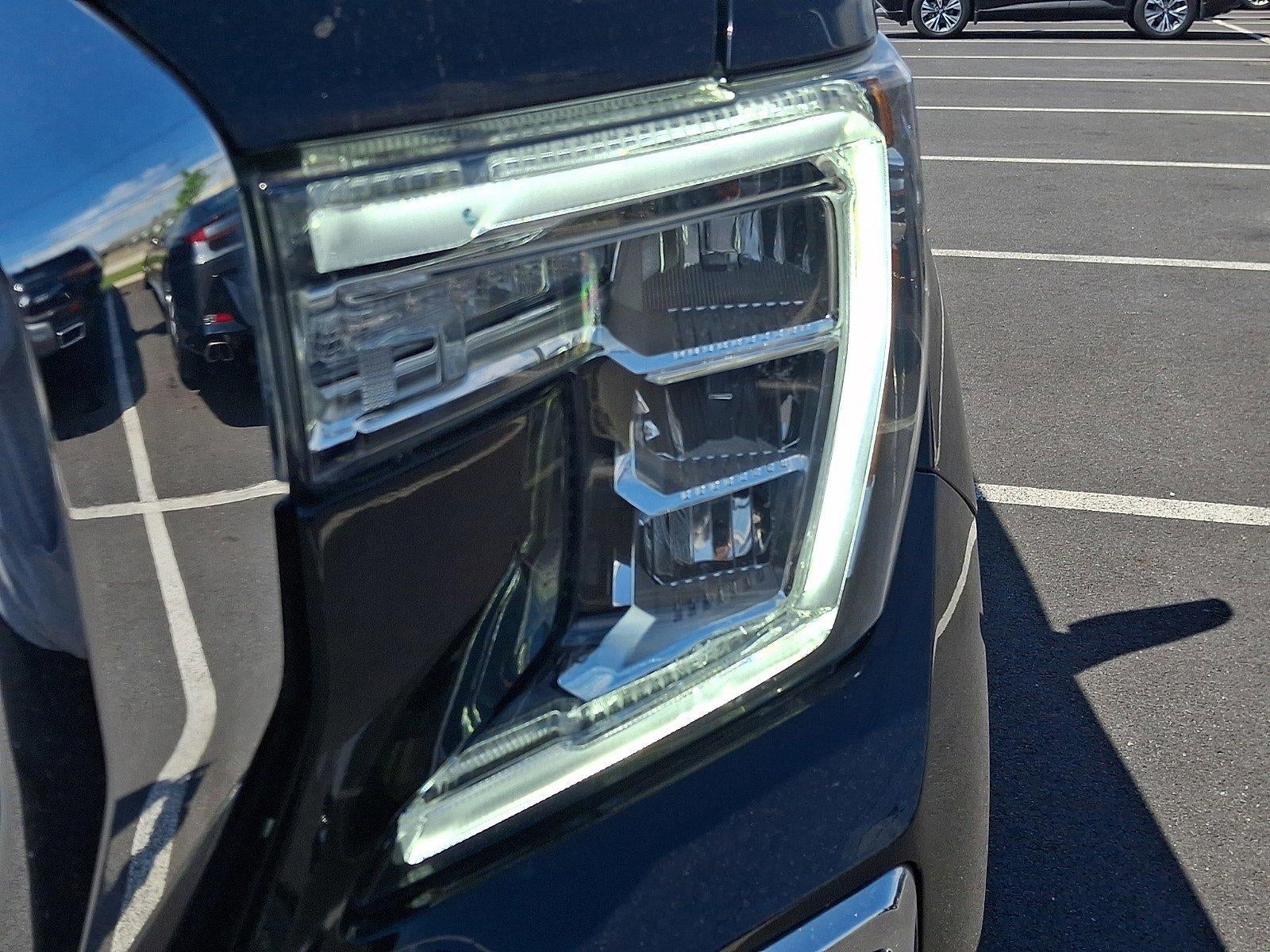 2021 GMC Sierra 1500 Crew Cab Short Box 4-Wheel Drive SLT