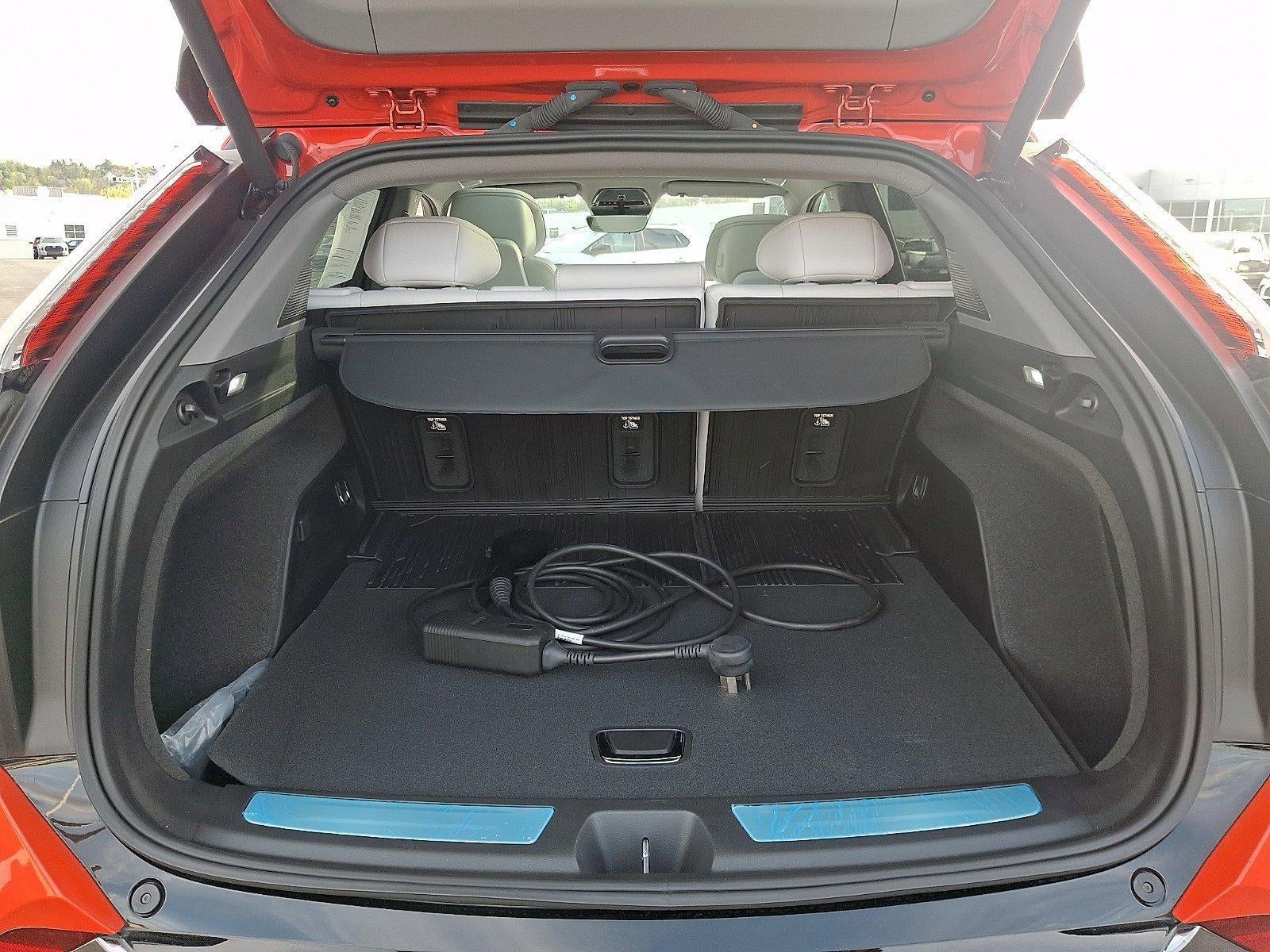 2025 Cadillac OPTIQ AWD 4dr Sport w/1SH