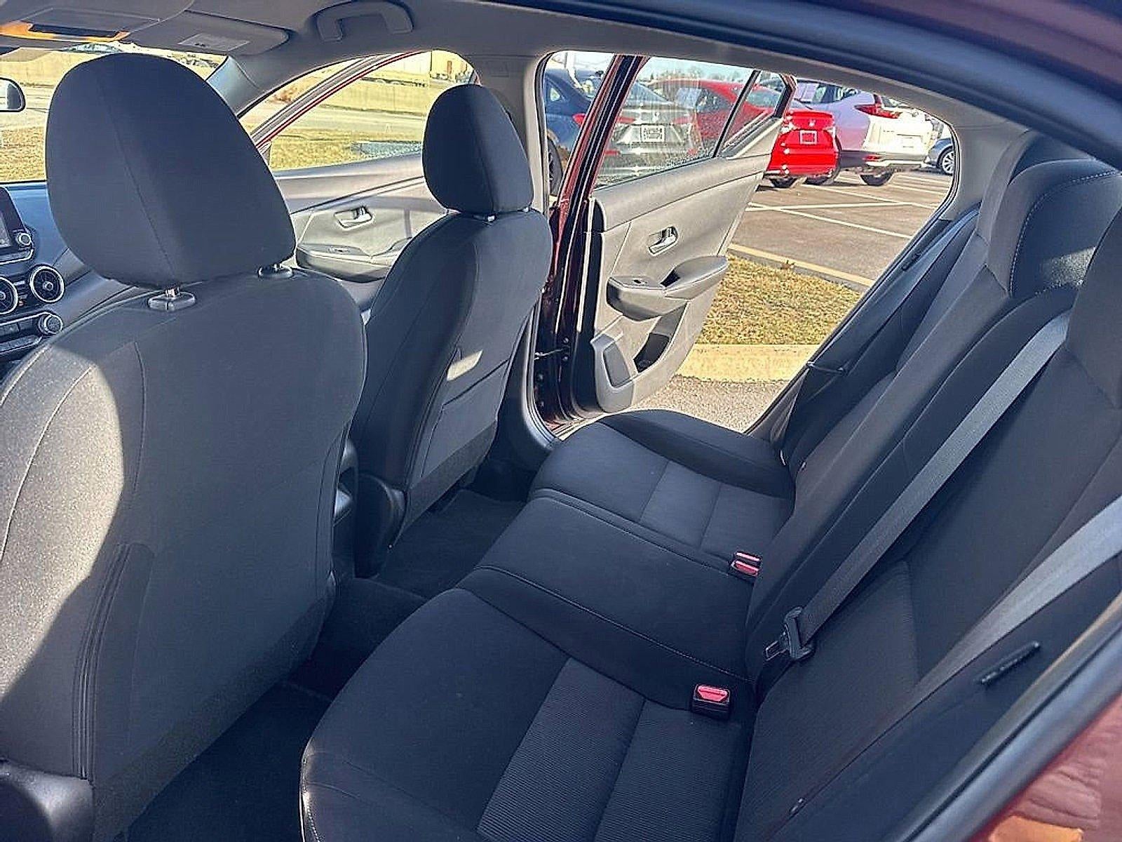 2023 Nissan Sentra SV CVT