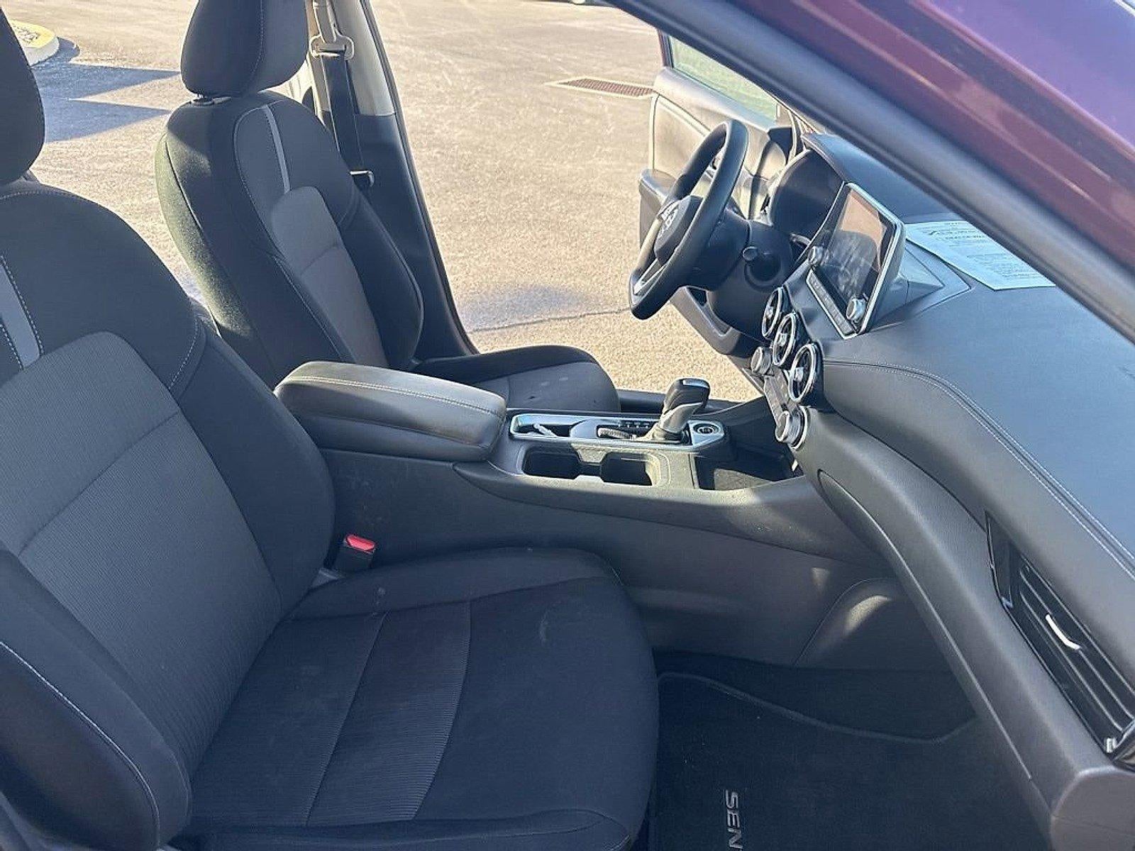 2023 Nissan Sentra SV CVT