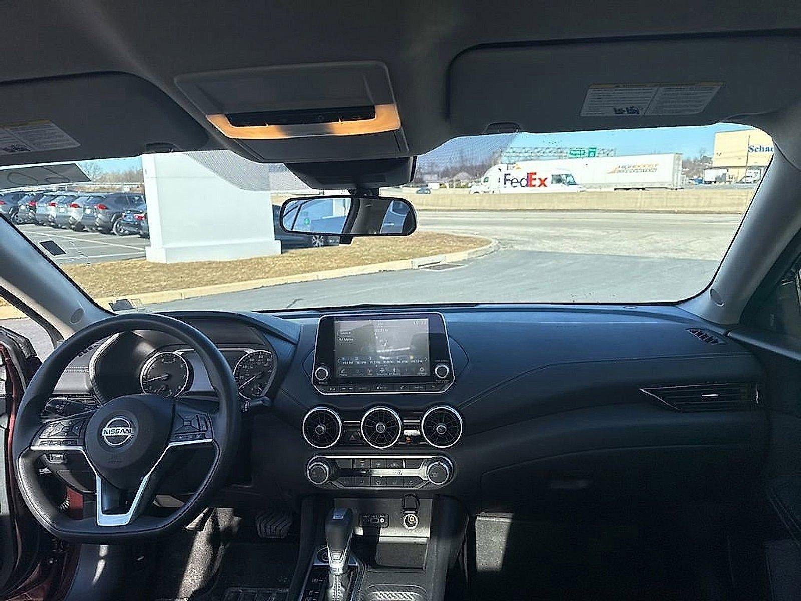 2023 Nissan Sentra SV CVT