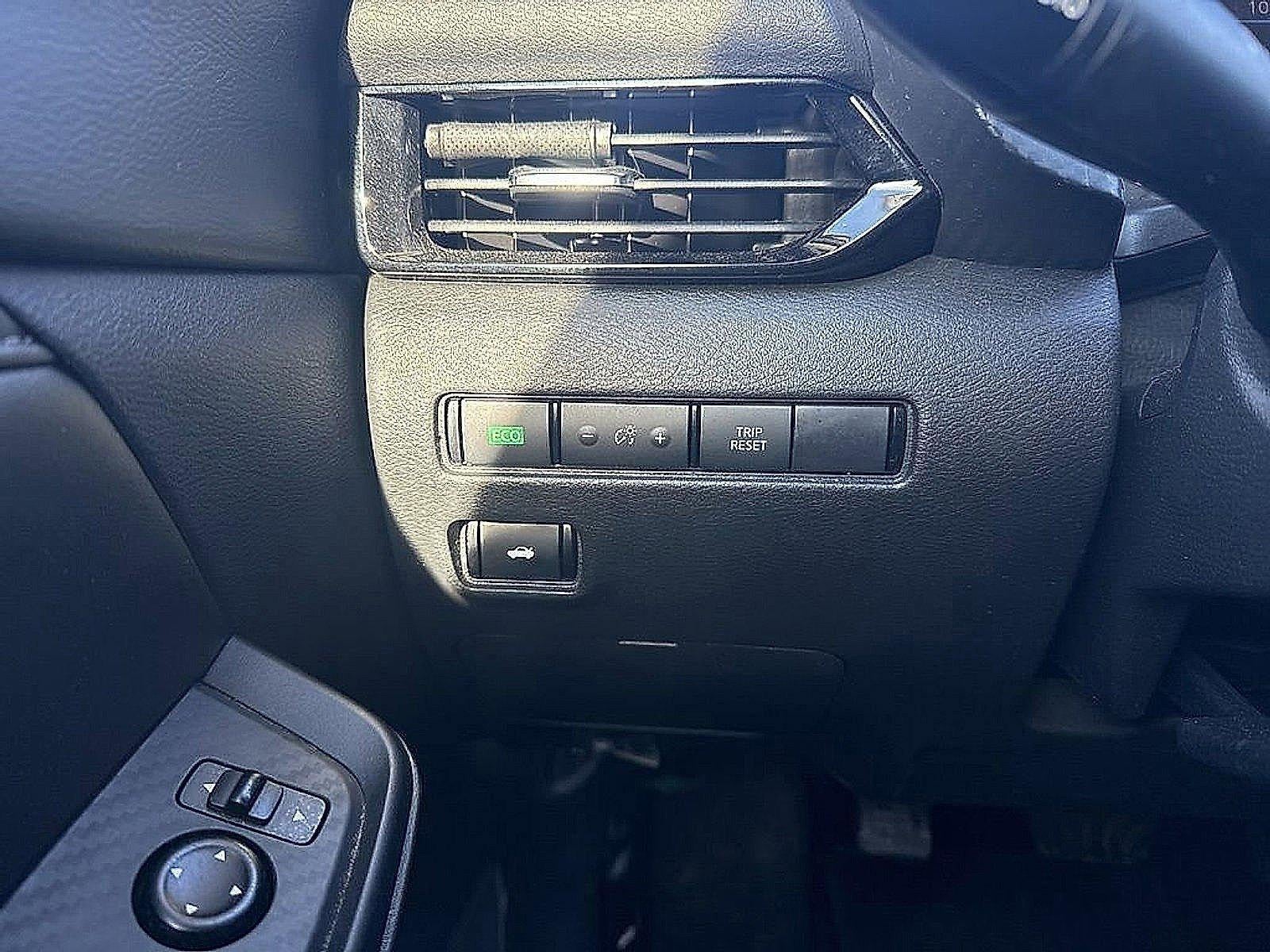 2023 Nissan Sentra SV CVT