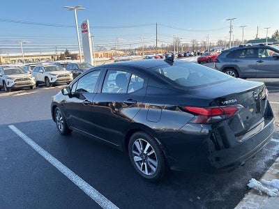 2023 Nissan Versa SV CVT