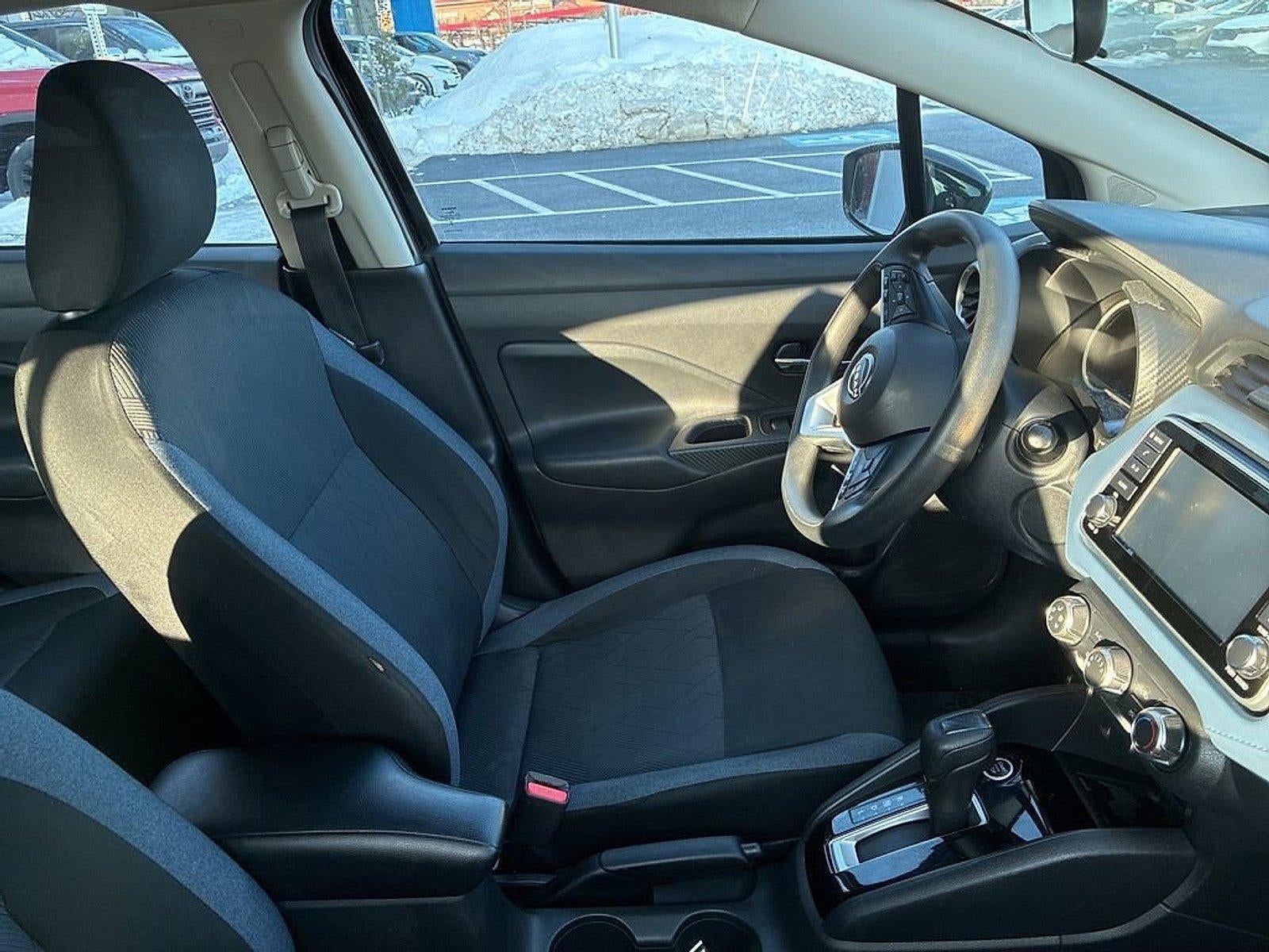 2023 Nissan Versa SV CVT