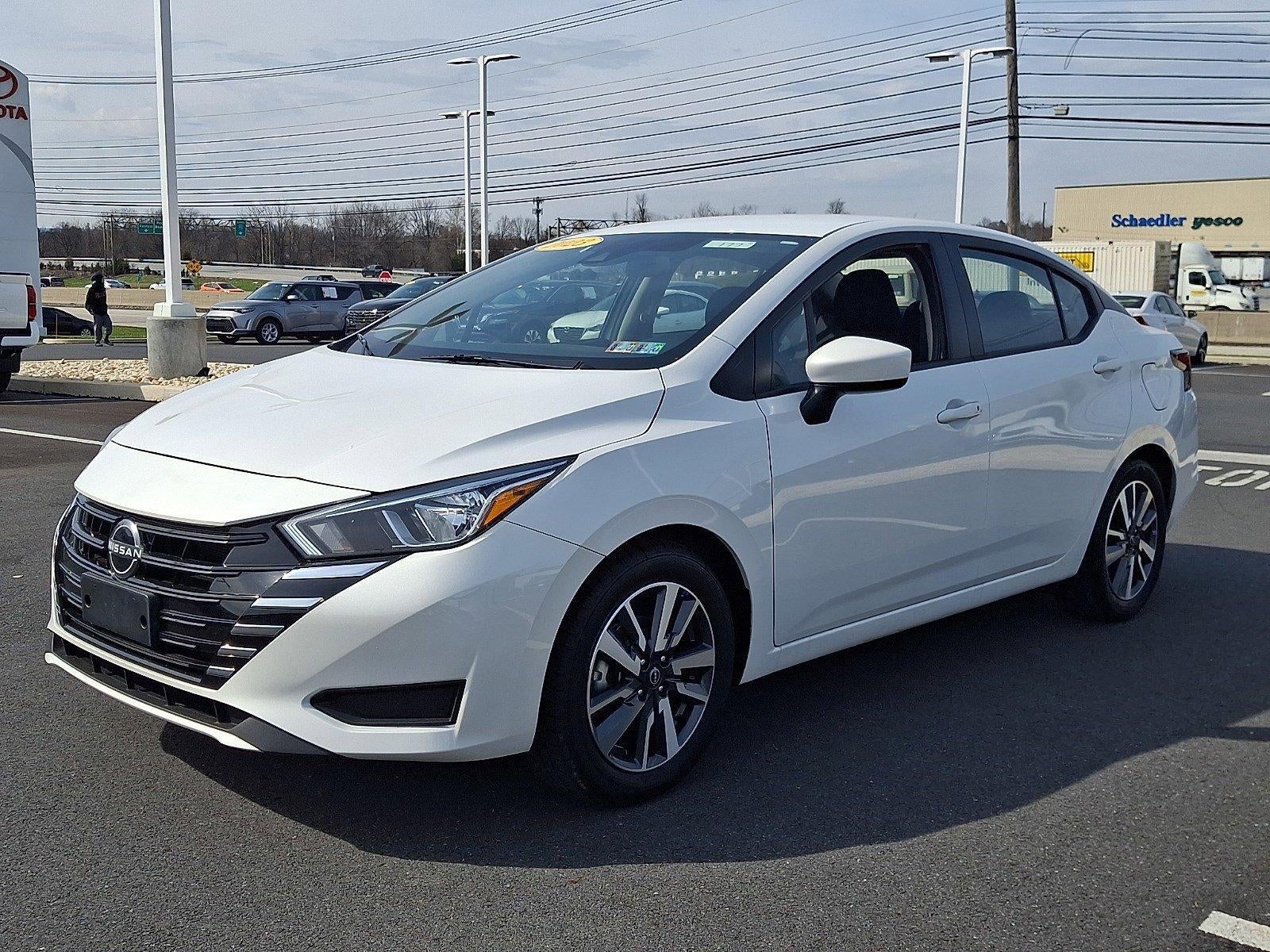2023 Nissan Versa SV CVT