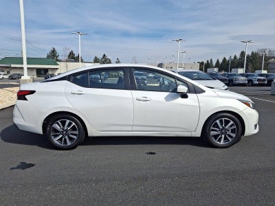 2023 Nissan Versa SV CVT
