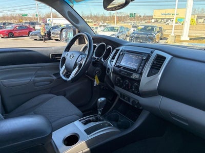 2015 Toyota Tacoma 4WD Double Cab Long Bed V6 Automatic (Natl)