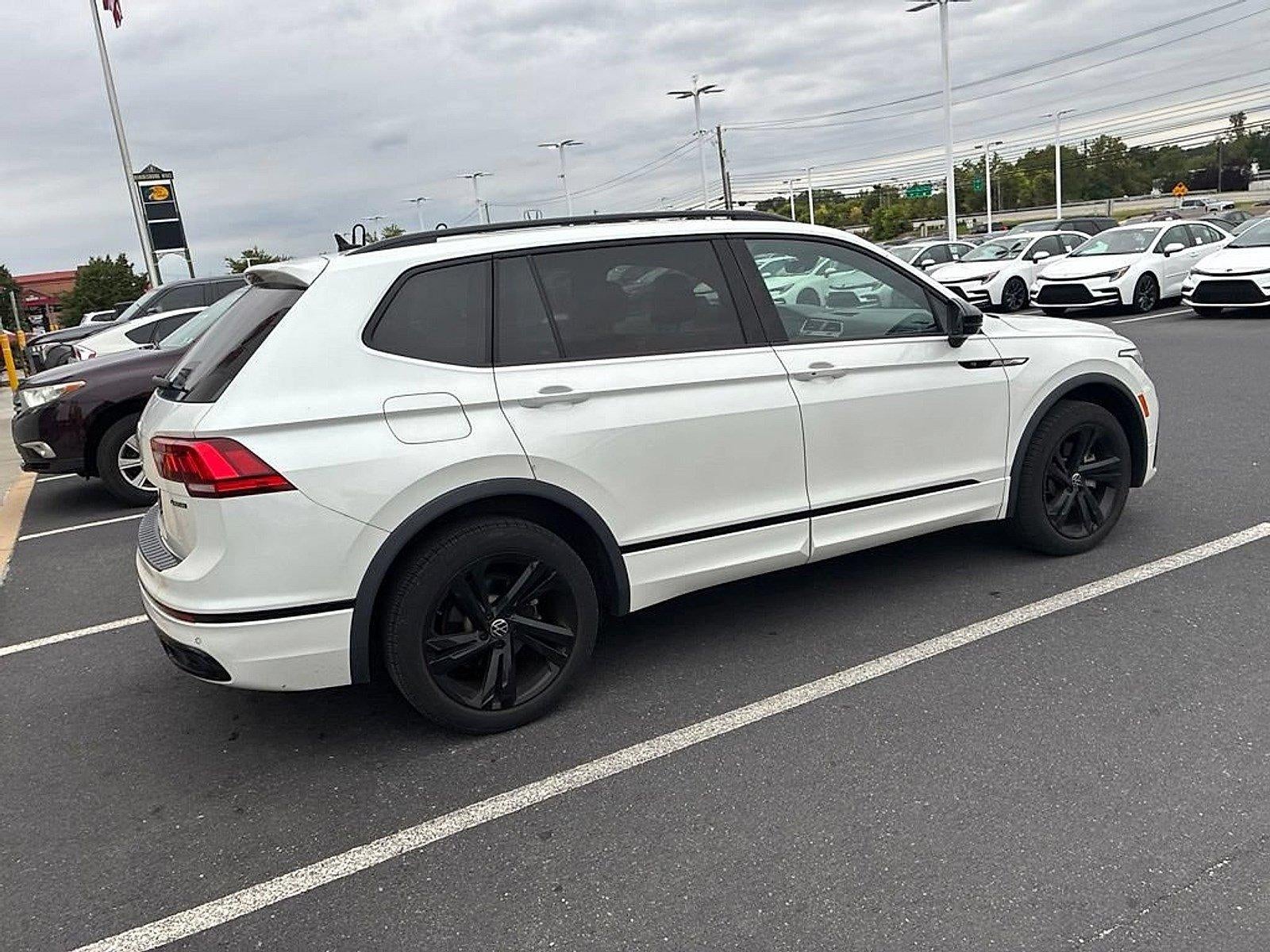 2024 Volkswagen Tiguan 2.0T SE R-Line Black 4MOTION