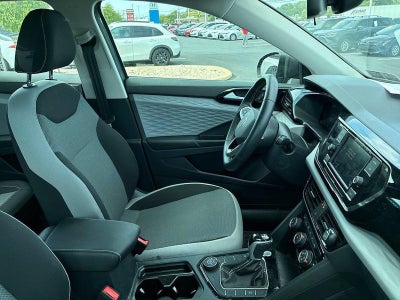 2023 Volkswagen Taos S 4MOTION