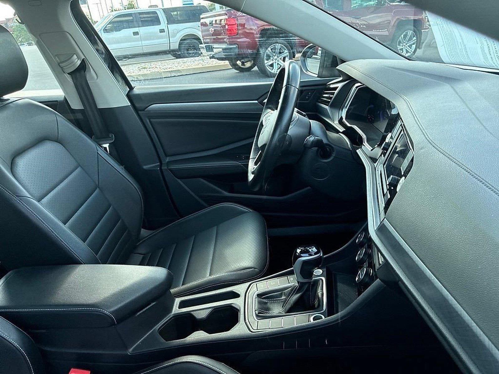2024 Volkswagen Jetta SE Auto