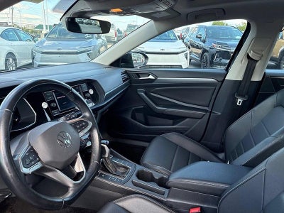 2024 Volkswagen Jetta SE Auto