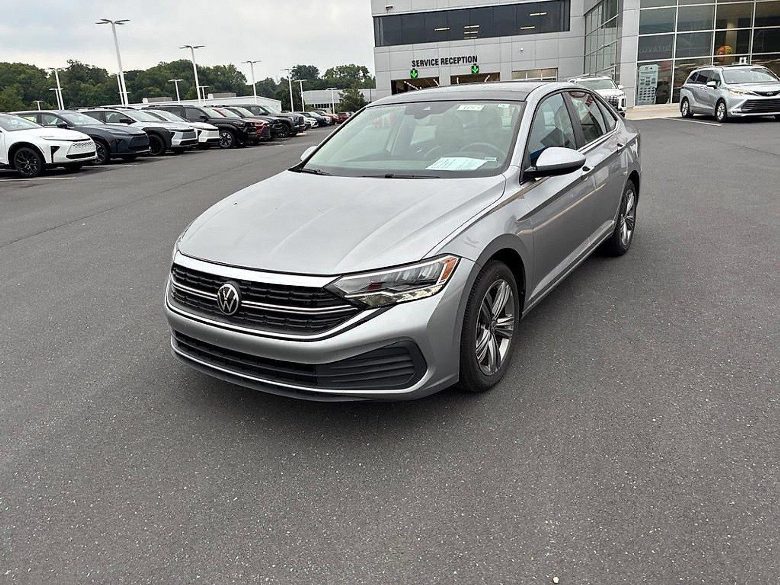 2024 Volkswagen Jetta SE Auto