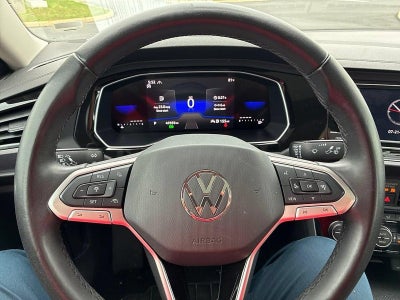 2024 Volkswagen Jetta SE Auto