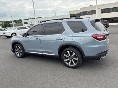 2025 Honda Pilot Touring AWD