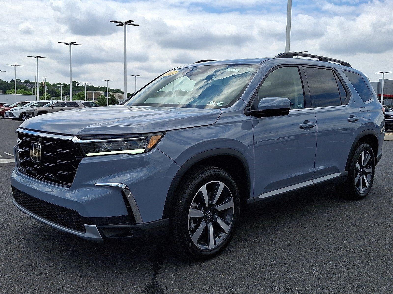 2025 Honda Pilot Touring AWD
