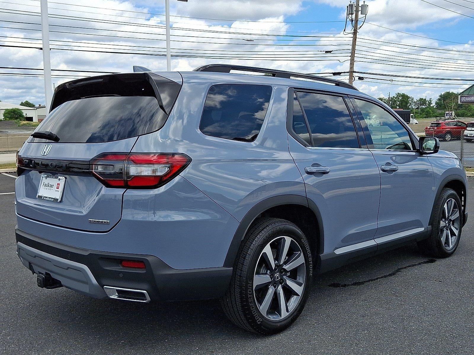 2025 Honda Pilot Touring AWD