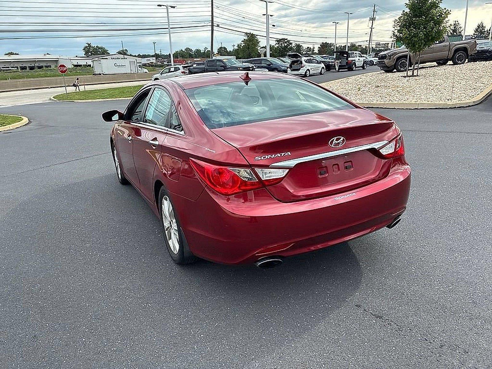 2013 Hyundai SONATA 4Dr Sdn 2.4L Auto SE