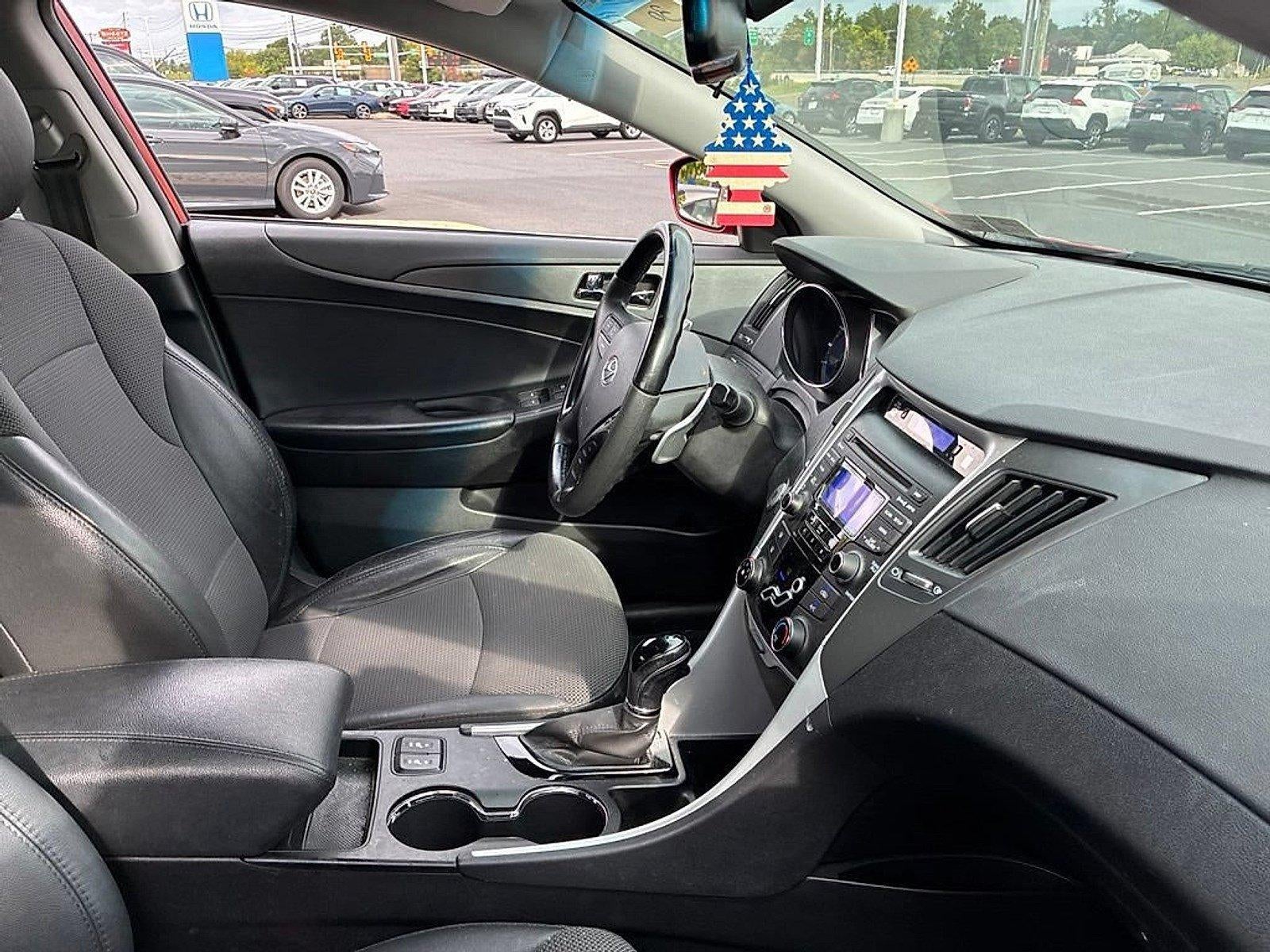 2013 Hyundai SONATA 4Dr Sdn 2.4L Auto SE