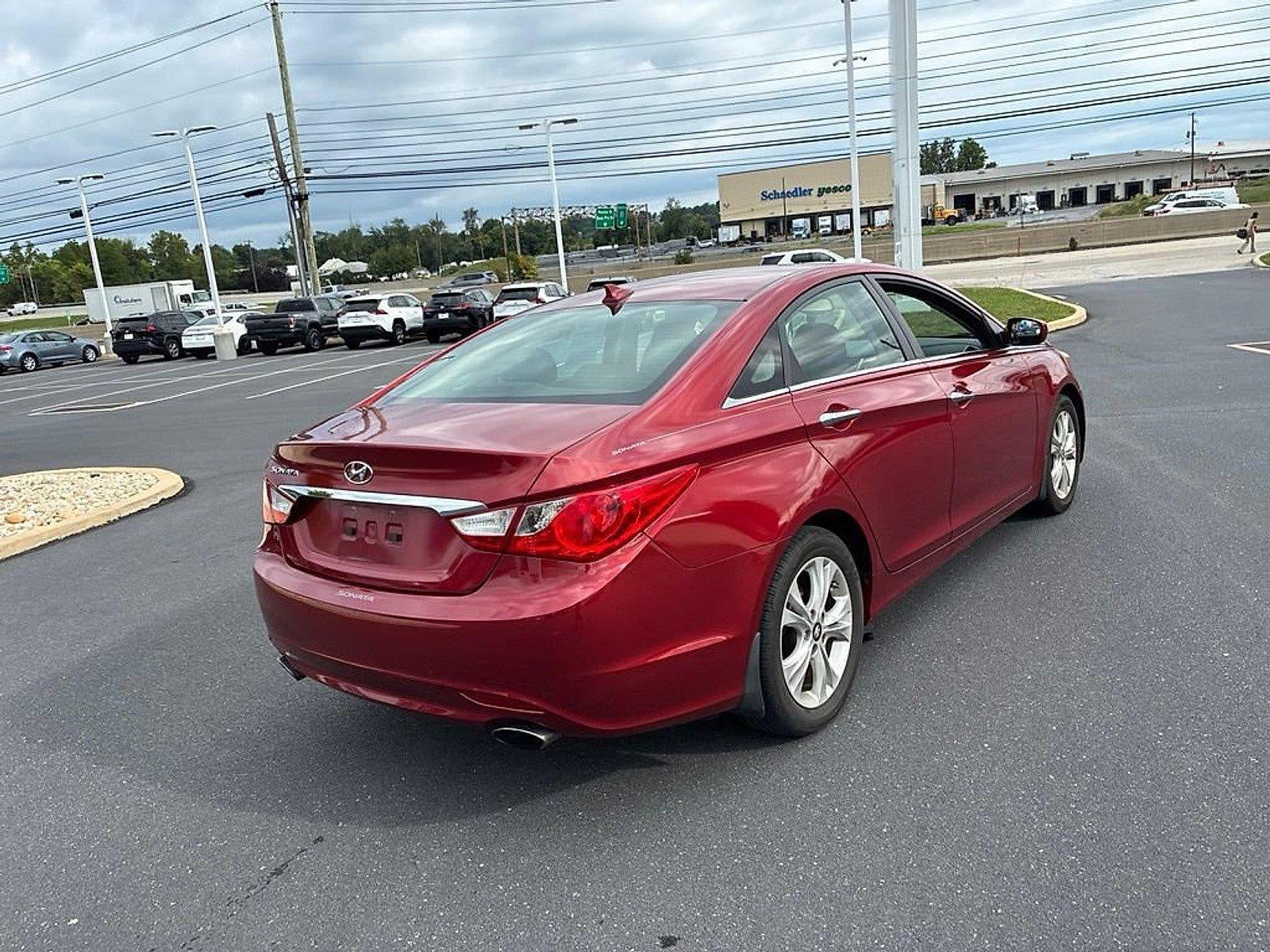 2013 Hyundai SONATA 4Dr Sdn 2.4L Auto SE