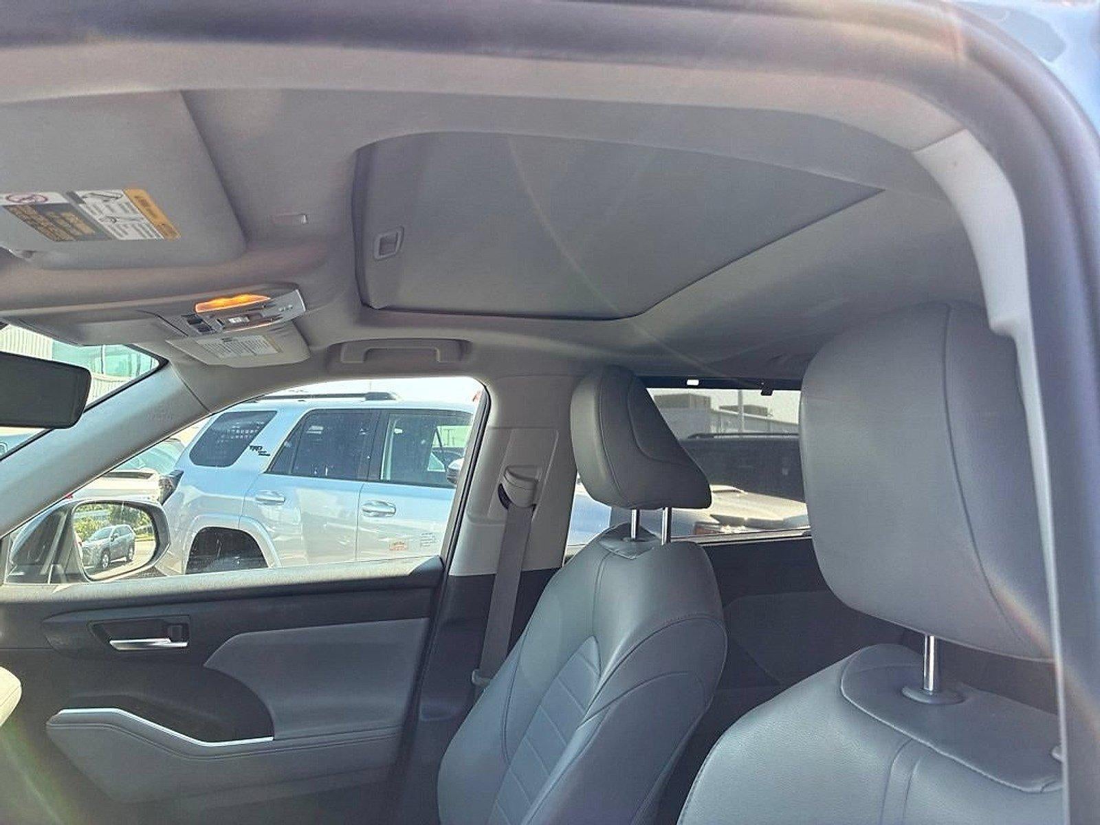 2020 Toyota Highlander XLE AWD (Natl)