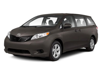 2013 Toyota Sienna 5dr 7-Pass Van V6 LE AWD (Natl)