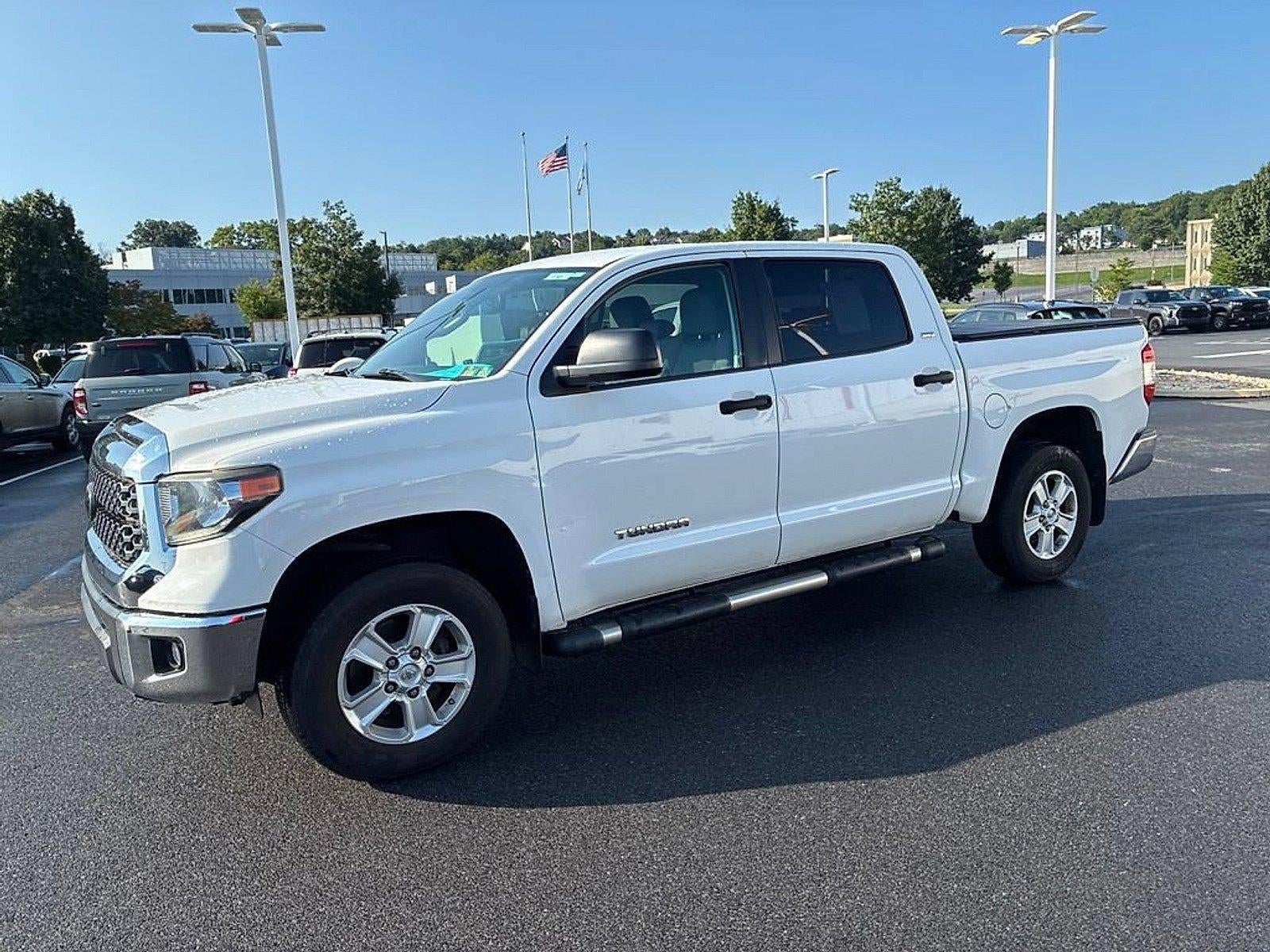 2019 Toyota Tundra 4WD 4WD SR5 CrewMax 5.5' Bed 4.6L (Natl)