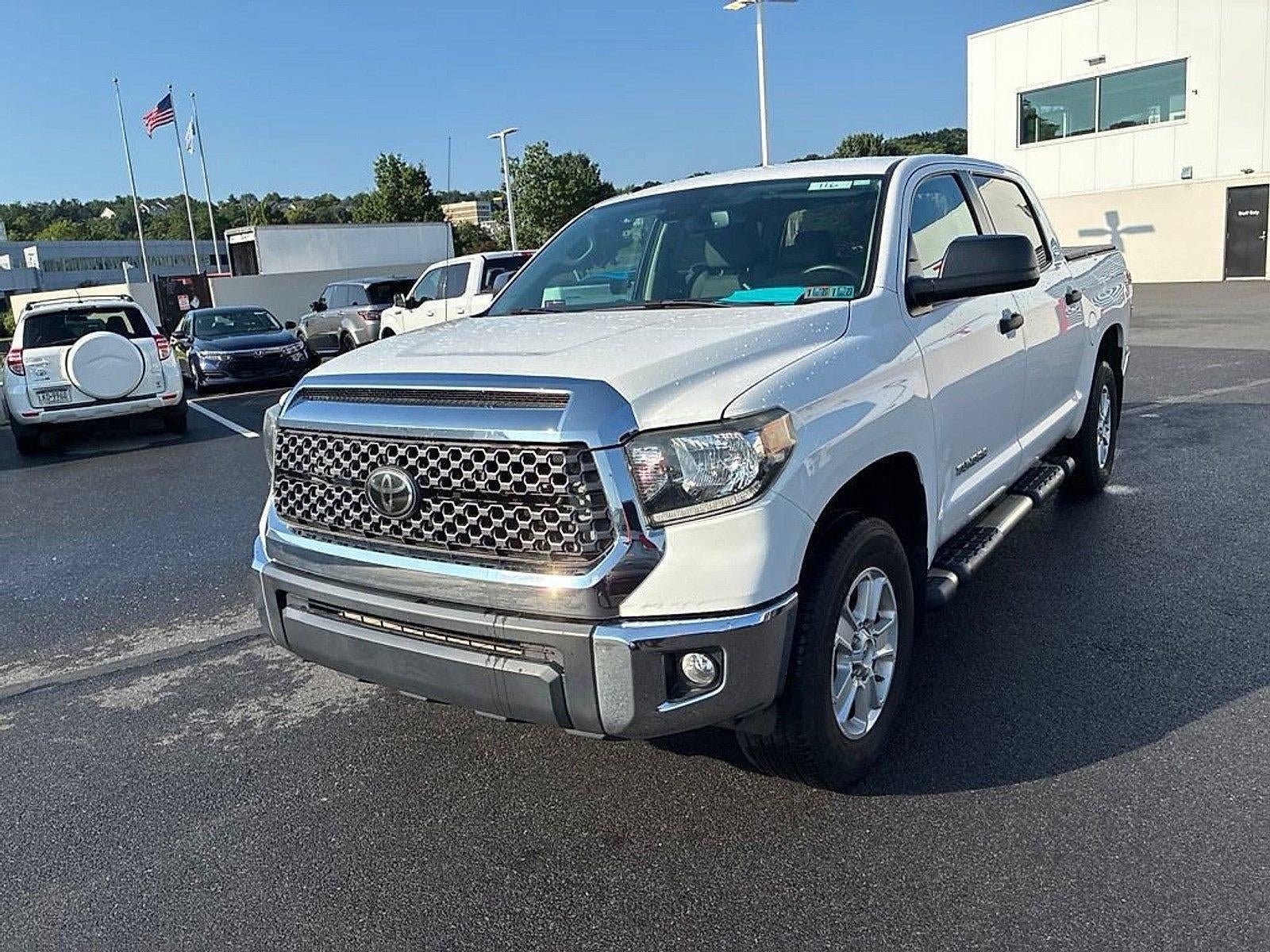 2019 Toyota Tundra 4WD 4WD SR5 CrewMax 5.5' Bed 4.6L (Natl)
