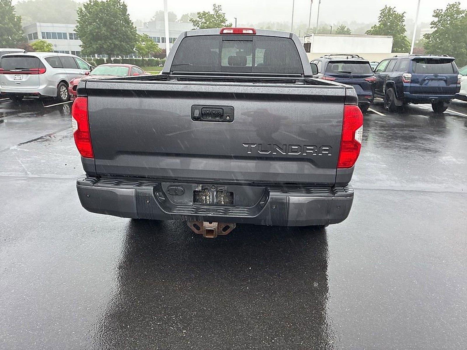 2018 Toyota Tundra 4WD 4WD SR5 Double Cab 6.5' Bed 5.7L (Natl)