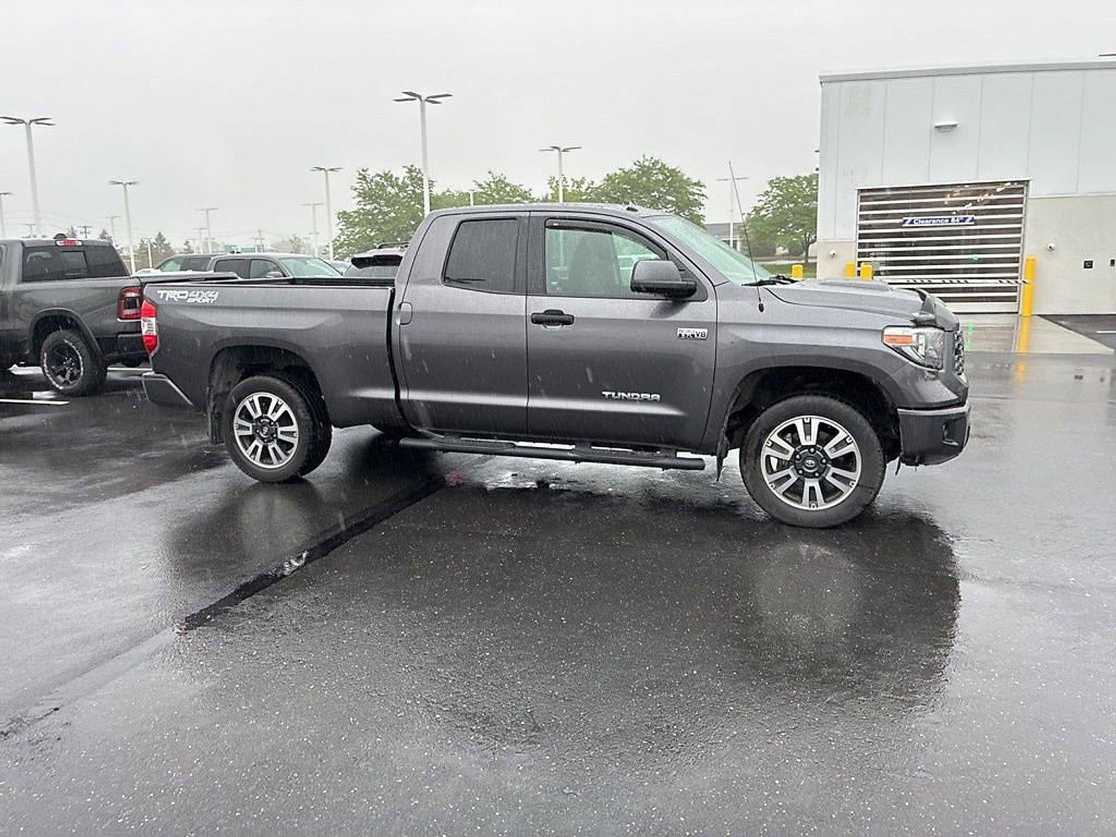 2018 Toyota Tundra 4WD 4WD SR5 Double Cab 6.5' Bed 5.7L (Natl)